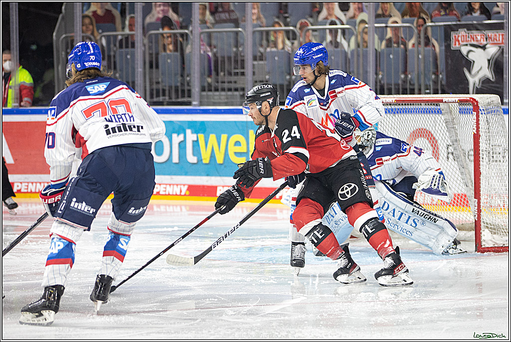 PENNY DEL; Koelner Haie- Adler Mannheim; Koeln, 02.01.2022